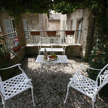 Apartmán Vescovado 7 Gubbio Exteriér fotografie