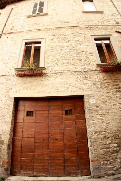 Apartmán Vescovado 7 Gubbio Exteriér fotografie